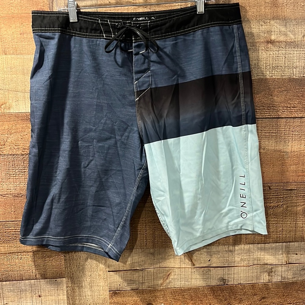 O'Neill board shorts  men's 36